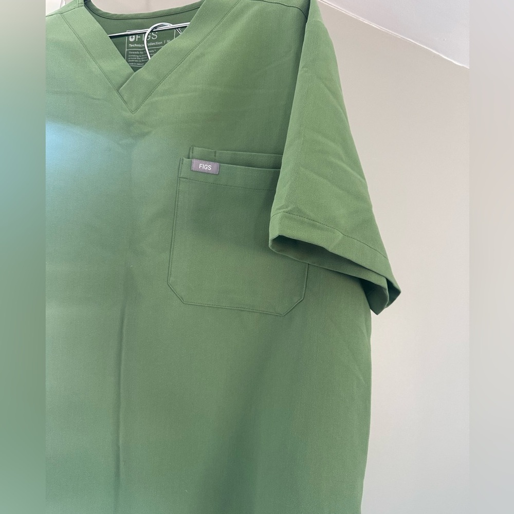 Figs Green Set - Picture 2 of 12
